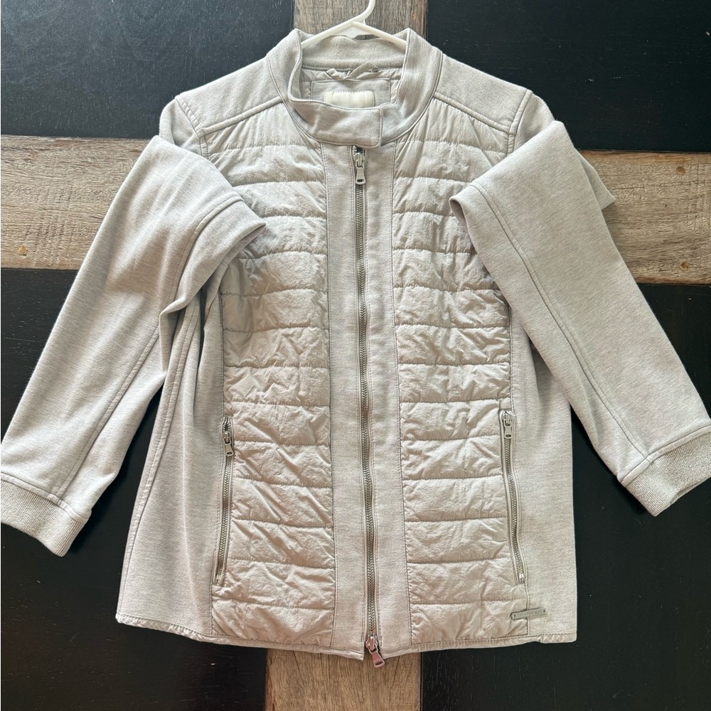 Calvin Klein Jeans Light Gray Quilted Puffer Jacket
